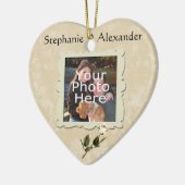 ヴィンテージホワイトローズフレーム結婚フォトオーナメント セラミックオーナメント (左)