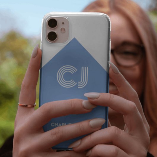 ヴィンテージホワイト&アクアブルーモノグラムの Case-Mate iPhoneケース