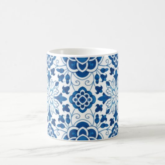 ヴィンテージポルトガルの青いアズレホスのタイル模様 コーヒーマグカップ (中央)