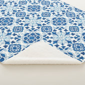 ヴィンテージポルトガルの青いアズレホスのタイル模様 シェルパブランケット (3/4)