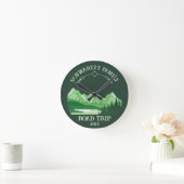 ヴィンテージマウンテンサンセットアウトドアレイクリトリートグリーン ラウンド壁時計 (ホーム)