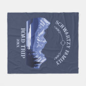 ヴィンテージマウンテンサンセットアウトドアレイクリトリートブルー フリースブランケット (正面(横))