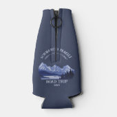 ヴィンテージマウンテンサンセットアウトドアレイクリトリートブルー ボトルクーラー (裏面)