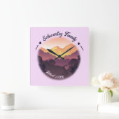 ヴィンテージマウンテンサンセットファームハウスリトリートパープル スクエア壁時計 (ホーム)