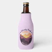 ヴィンテージマウンテンサンセットファームハウスリトリートパープル ボトルクーラー (ボトル正面)