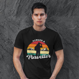 ヴィンテージマウンテンナショナルパーク、常に旅行者 Tシャツ