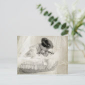 ヴィンテージマザーキスをするベビーインバシネット ポストカード (スタンド正面)