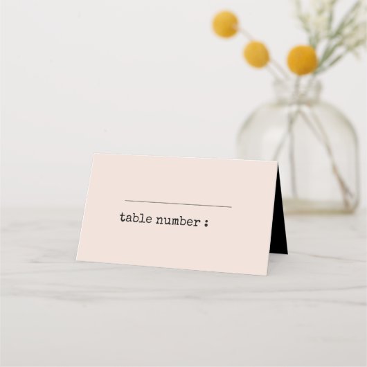 ヴィンテージミニマル結婚タイプライター プレイスカード (正面)