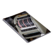 ヴィンテージメカニカルカリキュレータ –  ノートブック (右側)