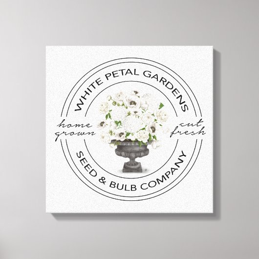 ヴィンテージモダンファームハウスホワイトフラワーガーデン キャンバスプリント (正面)