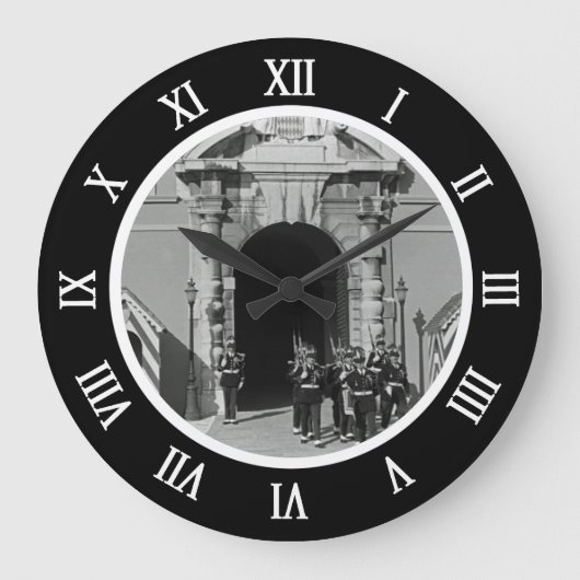 ヴィンテージモナコプリンシパルパレスUSB Ch ラージ壁時計 (正面)