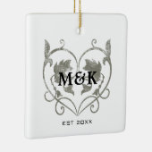 ヴィンテージモノグラムNo. 4 セラミックオーナメント (右)
