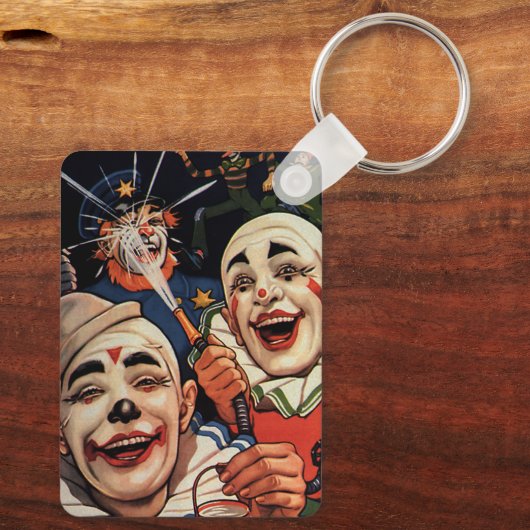 ヴィンテージユーモア、笑いサーカスピエロと警察 キーホルダー (裏面)