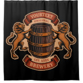 ヴィンテージライオンオークバレルパーソナライズされたブルワリービール シャワーカーテン (正面)