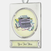 ヴィンテージライターズツールタイプライター紙鉛筆 シルバープレートバナーオーナメント (左)