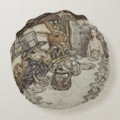 ヴィンテージラクハム不機嫌ティーパーティーアリスinワンダーランド ラウンドクッション (裏面)