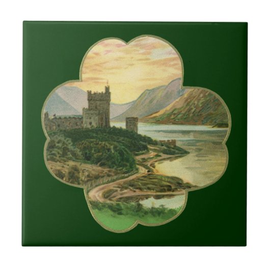 ヴィンテージラッキー金ゴールドシャームロックとアイルランドの城 タイル (正面)