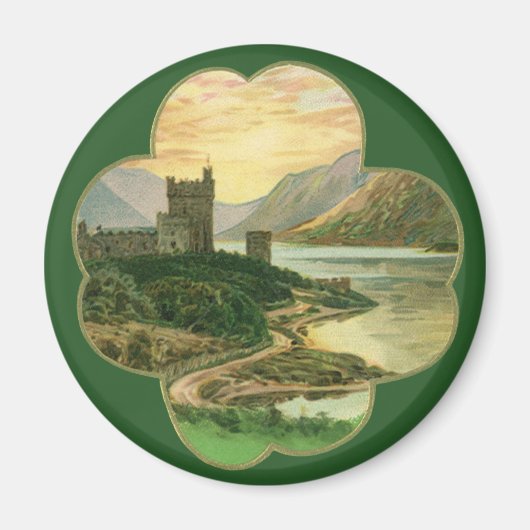 ヴィンテージラッキー金ゴールドシャームロックとアイルランドの城 マグネット (正面)