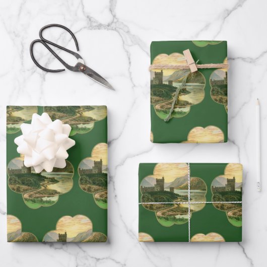 ヴィンテージラッキー金ゴールドシャームロックとアイルランドの城 ラッピングペーパーシート (正面)