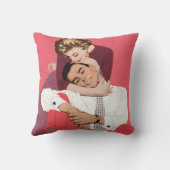 ヴィンテージラブ＆ロマンス、ピンクの新婚夫婦 クッション (裏面)