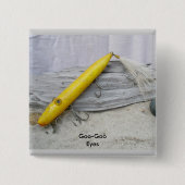 ヴィンテージルアーイエローゴゴアイズルアーバッジ 缶バッジ (正面)