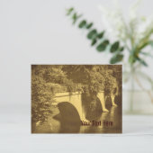 ヴィンテージルックブリッジの花のカスタマイズ可能なポストカ ポストカード (スタンド正面)