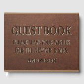 ヴィンテージレザーのテクスチャが刻まれた結婚スクリプト ゲストブック (正面)
