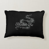 ヴィンテージレッドウィッチハットスパークリーブラック アクセントクッション (裏面)