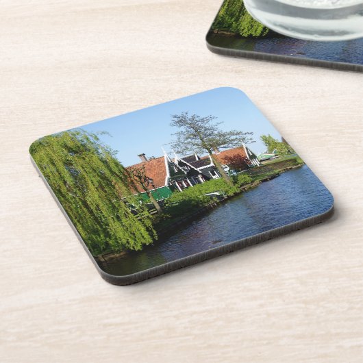 ヴィンテージレッドグリーンザアンセシャンズオランダティンバーハウス コースター (左側)