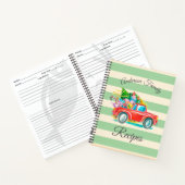 ヴィンテージレッドトラッククリスマスツリーレシピネームアート ノートブック (内部)