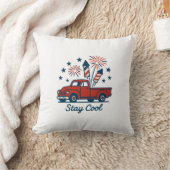 ヴィンテージレッドピックアップスローピロ花火 クッション (ブランケット)