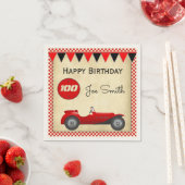 ヴィンテージレッドレースカーとフラグ100誕生日 スタンダードカクテルナプキン (インサイチュ)