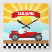 ヴィンテージレッドレースカーネームキパーソナライズされたッズルーム スクエア壁時計 (正面)