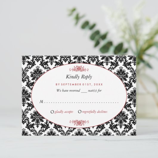 ヴィンテージレッド、ブラック&ホワイトのダマスクの結婚式 出欠カード (スタンド正面)