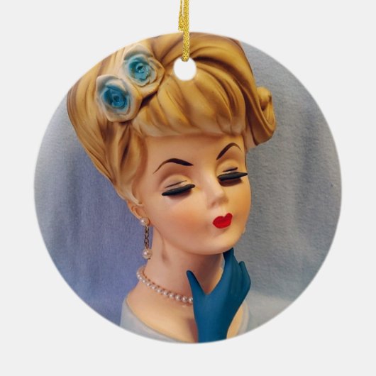 ヴィンテージレディヘッド花瓶ブルーバラと手袋を持った手 セラミックオーナメント (裏面)