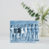 ヴィンテージレトロウィメンキッチュサーフィンビーチナッツ ポストカード (スタンド正面)