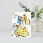 ヴィンテージレトロウィメンキッチランドリーデイ ポストカード (スタンド正面)