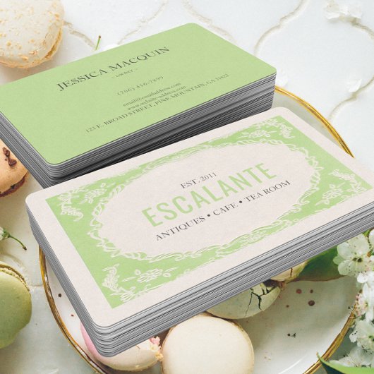 ヴィンテージレトロエレガントフローラグリーンベージュフレーム 名刺