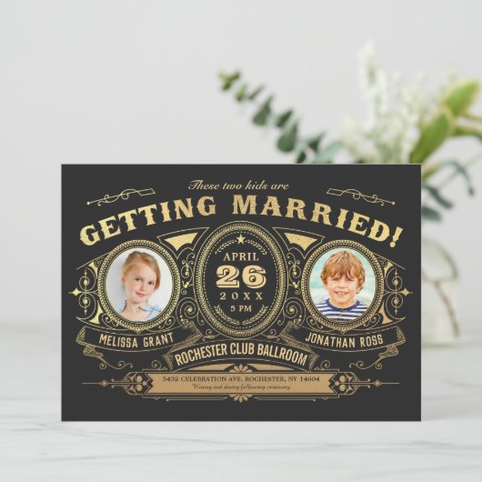 ヴィンテージレトロキッズフォト結婚式招待状フォイル 招待状 (スタンド正面)