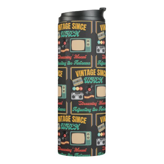ヴィンテージレトロギフトマグ – レトロ誕生日ギフト タンブラー (回転左)