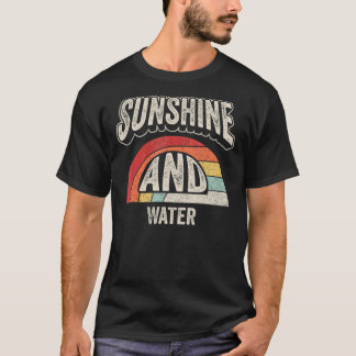 ヴィンテージレトロサンシャインと水の健康の夏 Tシャツ