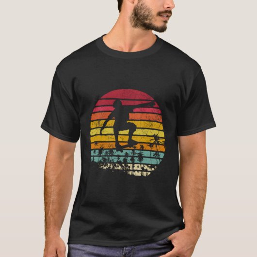 ヴィンテージレトロスタイルスケートスケートスケータークラ Tシャツ (正面)