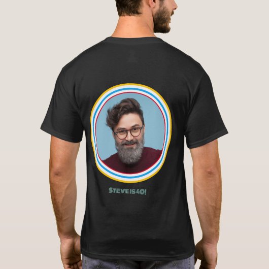 ヴィンテージレトロストライプの原色の写真 Tシャツ (裏面)