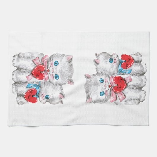 ヴィンテージレトロバレンタインデーの猫ふわふわ子猫 キッチンタオル (横)