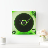 ヴィンテージレトロレコード演奏者時計 スクエア壁時計 (ホーム)