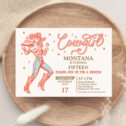 ヴィンテージレトロレッドエイジ女性のカーボーイ誕生日 招待状