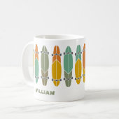 ヴィンテージレトロロングボードスケートボーパーソナライズされたド コーヒーマグカップ (正面左)