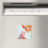 ヴィンテージレトロ女性ピンクミルクシェイク1930s マグネット (インサイチュ (食洗機))