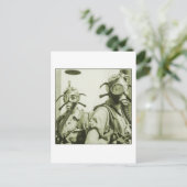 ヴィンテージレトロ女性40s第2次世界大戦軍隊ガスマスク ポストカード (スタンド正面)