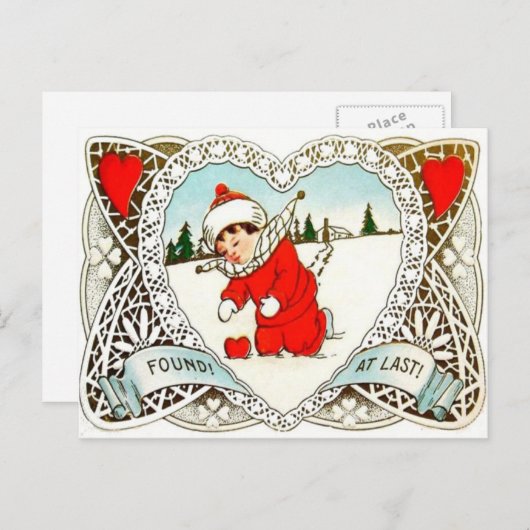ヴィンテージレトロ少年が雪のバレンタインにハートを見つける シーズンポストカード (正面/裏面)